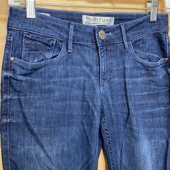 Habitual Bootcut Jeans Size 25 - Picture 4 of 8